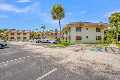 9354 SW 77th Avenue Miami FL 33156