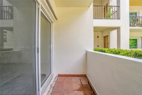 9354 SW 77th Avenue Miami FL 33156