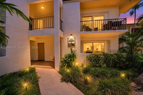 9354 SW 77th Avenue Miami FL 33156