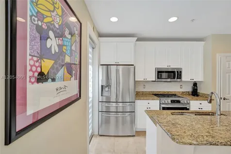 2726 Old Florida Trail Wilton Manors FL 33334