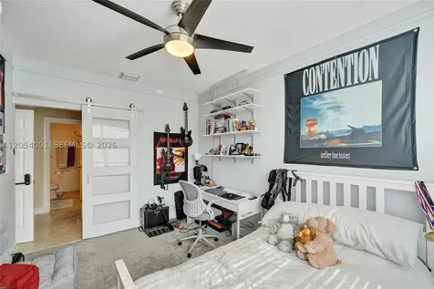 2726 Old Florida Trail Wilton Manors FL 33334