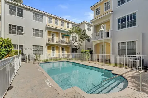 2726 Old Florida Trail Wilton Manors FL 33334