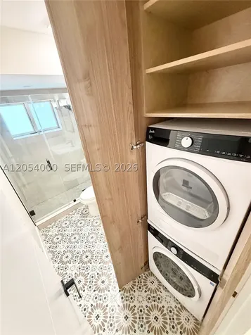 641 Espanola Way Miami Beach FL 33139