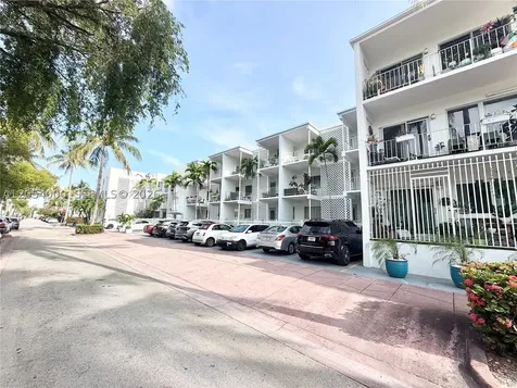 641 Espanola Way Miami Beach FL 33139