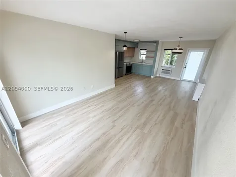 641 Espanola Way Miami Beach FL 33139
