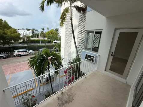 641 Espanola Way Miami Beach FL 33139