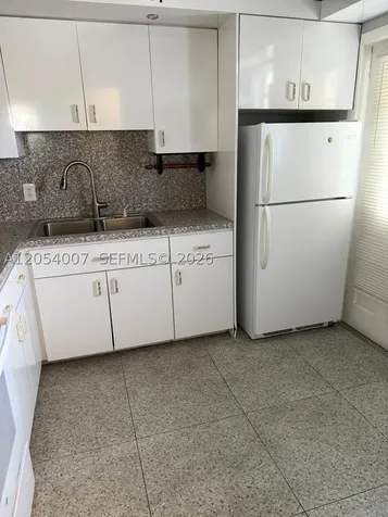 1333 E Hallandale Beach Boulevard Hallandale Beach FL 33009