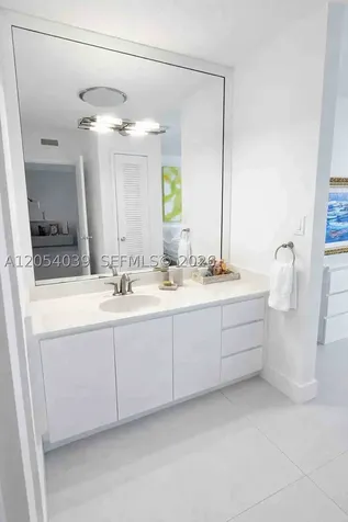 9225 Collins Avenue Surfside FL 33154