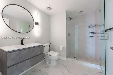 325 S Biscayne Boulevard Miami FL 33131