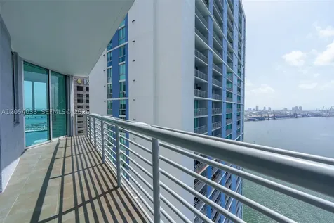 325 S Biscayne Boulevard Miami FL 33131