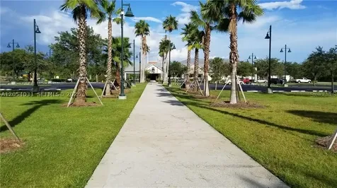 23 Cottagemaid Street North Port FL 34288