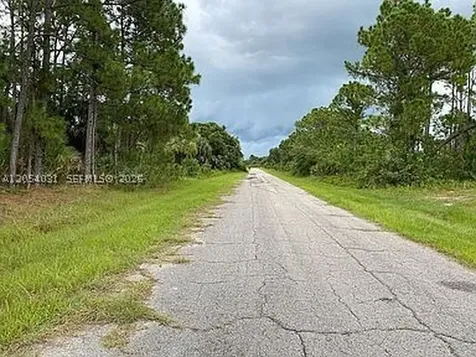 23 Cottagemaid Street North Port FL 34288