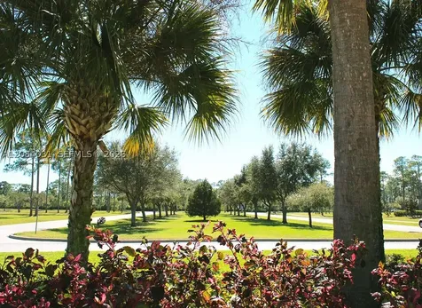 23 Cottagemaid Street North Port FL 34288