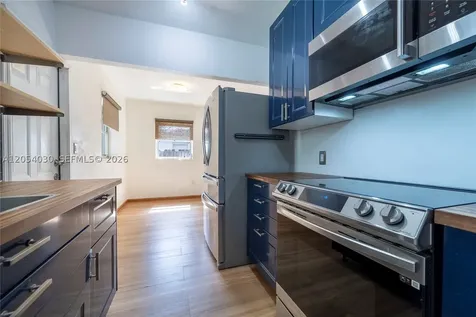 76 NE 170th Street North Miami Beach FL 33162