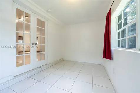 76 NE 170th Street North Miami Beach FL 33162
