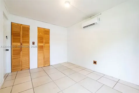 76 NE 170th Street North Miami Beach FL 33162