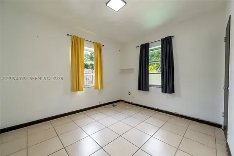 76 NE 170th Street North Miami Beach FL 33162