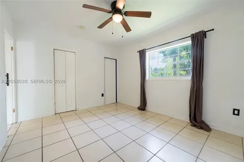 76 NE 170th Street North Miami Beach FL 33162
