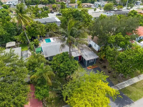 76 NE 170th Street North Miami Beach FL 33162