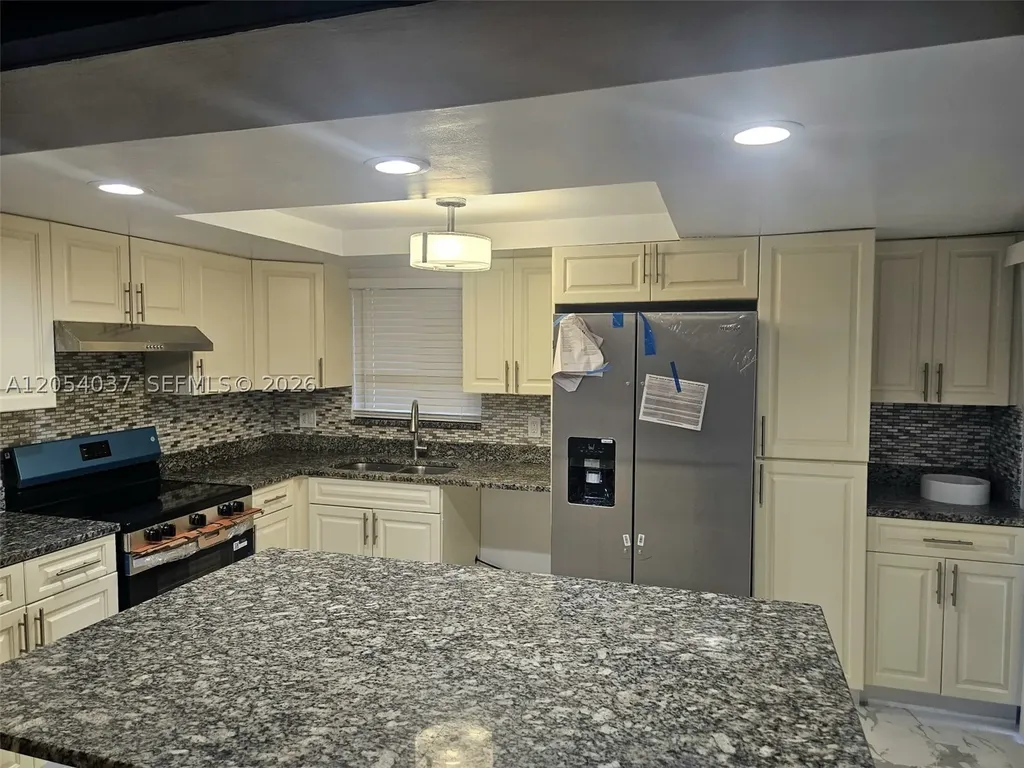 2950 Kirk Road Lake Worth FL 33461