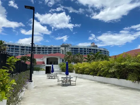 3165 NE 184th Street Aventura FL 33160