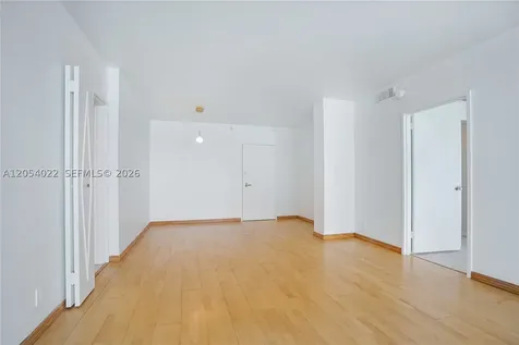 5700 Collins Avenue Miami Beach FL 33140