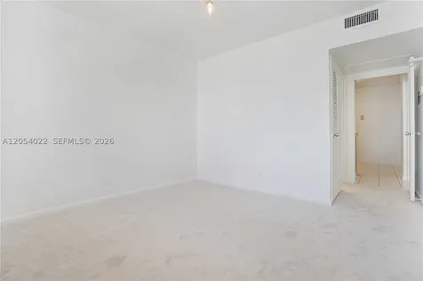 5700 Collins Avenue Miami Beach FL 33140