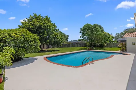 9765 SW 143rd Street Miami FL 33176