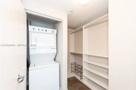 60 SW 13th Street Miami FL 33130