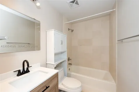 60 SW 13th Street Miami FL 33130