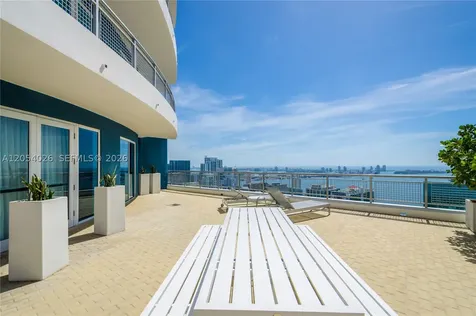 60 SW 13th Street Miami FL 33130