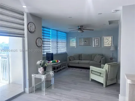 18061 Biscayne Boulevard Aventura FL 33160