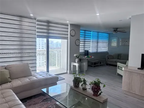 18061 Biscayne Boulevard Aventura FL 33160