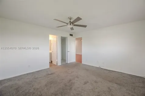 2471 SW 82nd Avenue Davie FL 33324