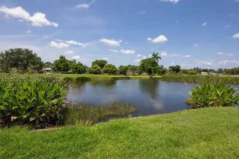 2471 SW 82nd Avenue Davie FL 33324