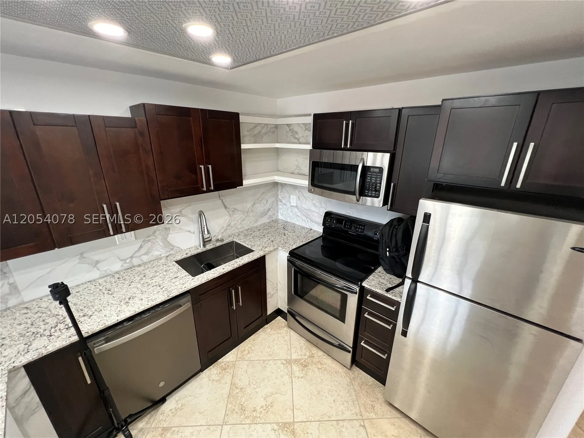 2741 Taft Street Hollywood FL 33020