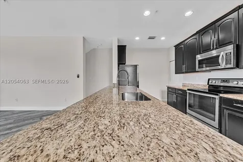 995 SW 147th Avenue Pembroke Pines FL 33027