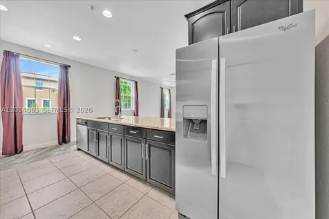 995 SW 147th Avenue Pembroke Pines FL 33027