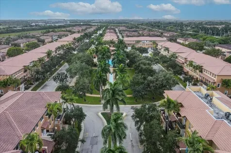 995 SW 147th Avenue Pembroke Pines FL 33027