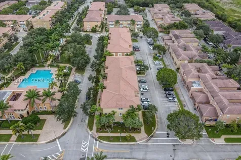 995 SW 147th Avenue Pembroke Pines FL 33027