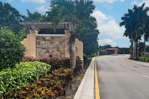 995 SW 147th Avenue Pembroke Pines FL 33027