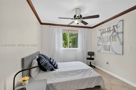 1060 NW 7th Street Miami FL 33136