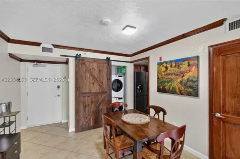 1060 NW 7th Street Miami FL 33136
