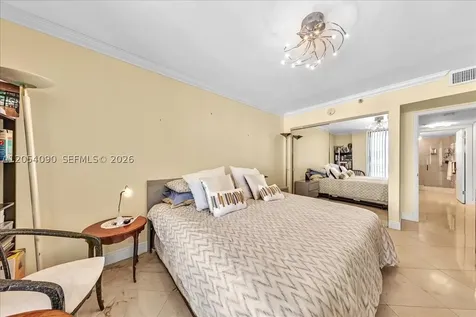8877 Collins Avenue Surfside FL 33154