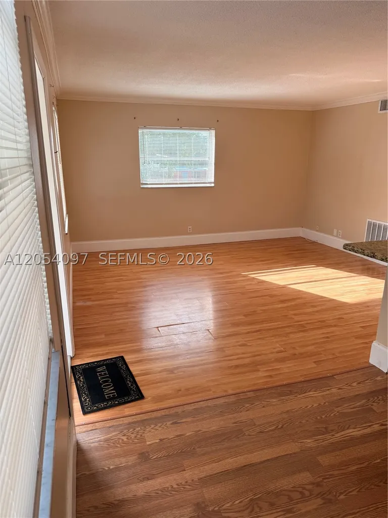 1125 NE 16th Place Fort Lauderdale FL 33305