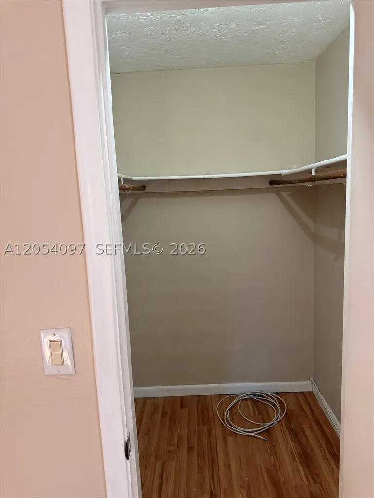 1125 NE 16th Place Fort Lauderdale FL 33305