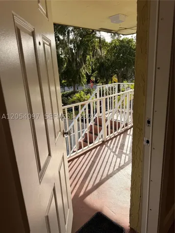 1125 NE 16th Place Fort Lauderdale FL 33305