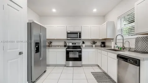 1871 SE 9th Terrace Homestead FL 33034