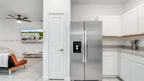 1871 SE 9th Terrace Homestead FL 33034