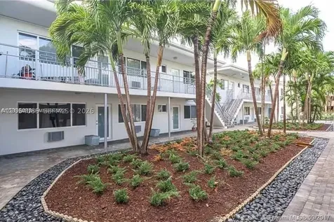 330 86th Street Miami Beach FL 33141